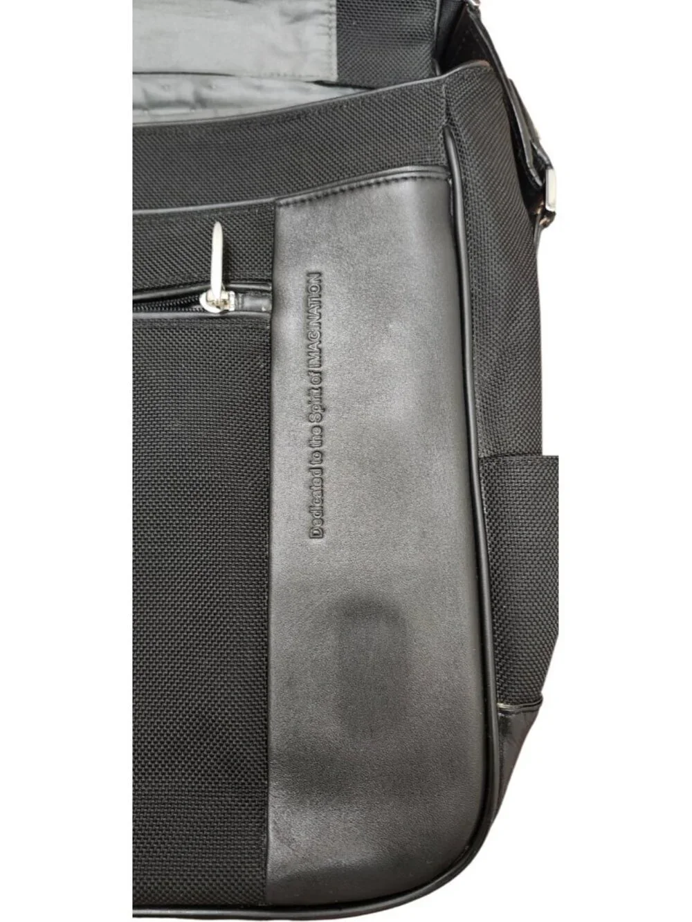 TUMI Black Messenger Bag Trim Laptop Crossbody Business Travel Work Bag